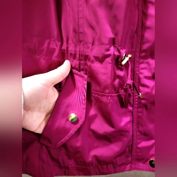 Women's Petite Raspberry Spring rain jacket - Picture 7 of 9